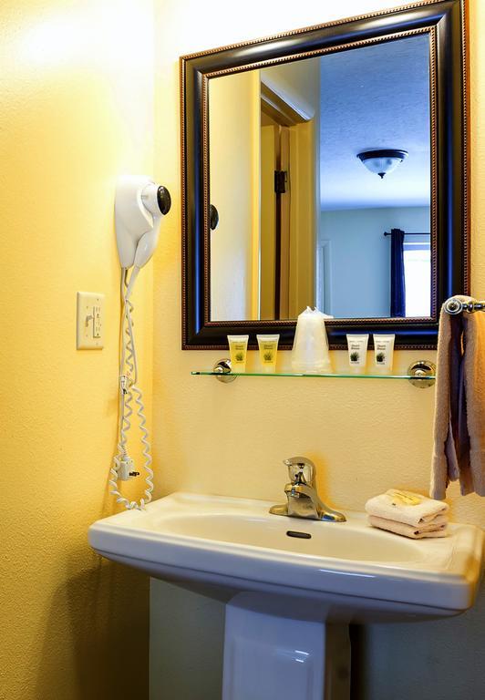 Home Hotel ラバ・ホット・スプリングス 部屋 写真